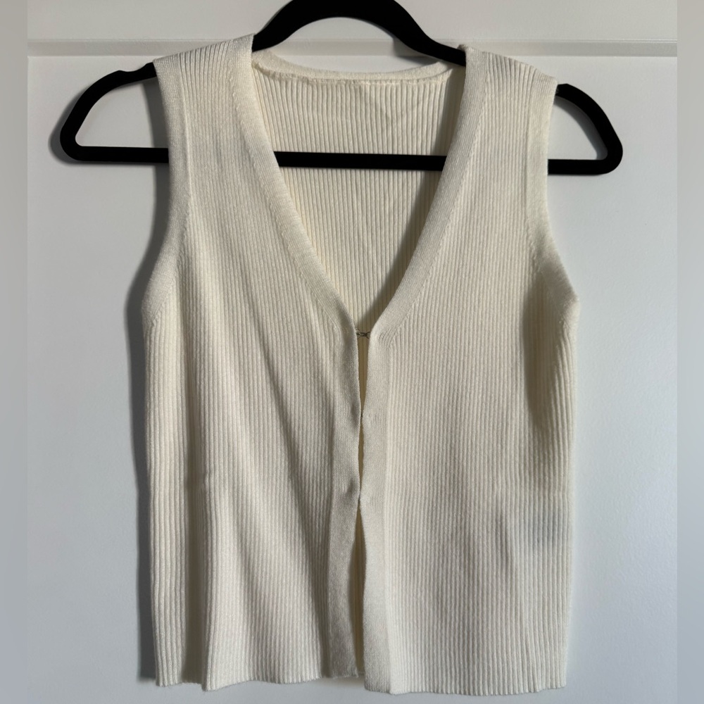 Cream Ribbed Knit Vest